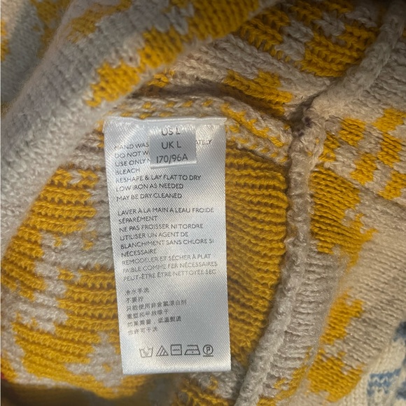 Warm crop sweater, apres ski style - Picture 2 of 4